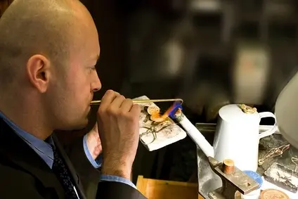 Złotnik-Jubiler 731305 (Kurs Kwalifikacyjny Zawodowy: MEP.05)